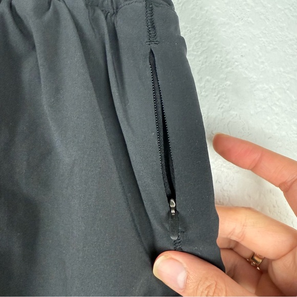 Lululemon athletica hotty hot short size tall 8 black - Picture 6 of 8